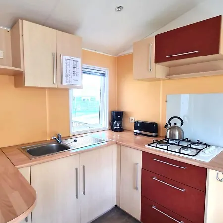 Mobil-home Xl Pres Des Animaux - 2 - 5 Personnes - Coeur De Vendee - Puy Du Fou *