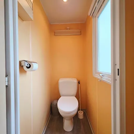 M.Home Acces P006 2Chbr/5Pers مكان تخييم *