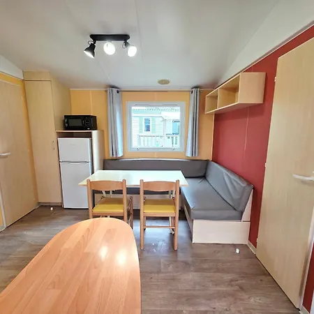 M.home Acces P006 2chbr/5pers 3*