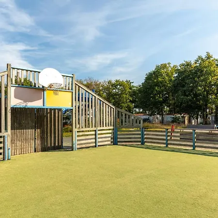 مكان تخييم M.Home Acces P006 2Chbr/5Pers *