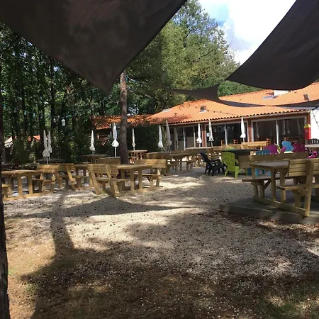 펜션 Mh 2 Ch 5 Pers Coeur De Vendee Puy Du Fou Helfest La Boissiere-de-Montaigu