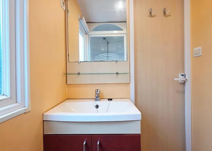 Campingplatz M.home Acces P006 2chbr/5pers 3*