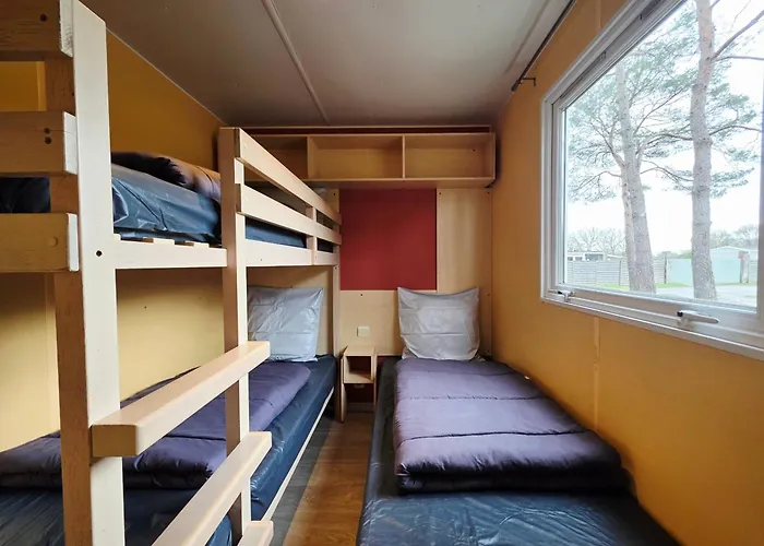 M.home Acces P006 2chbr/5pers Campingplatz