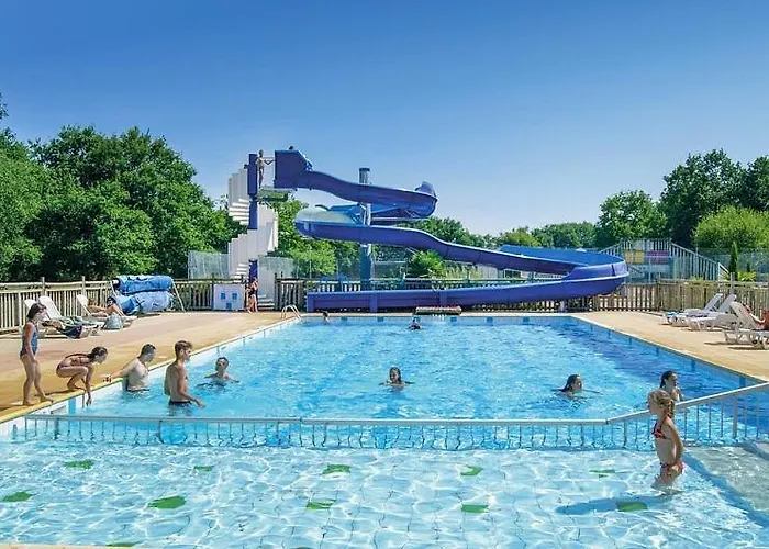 Camping M.Home Acces P006 2Chbr/5Pers *