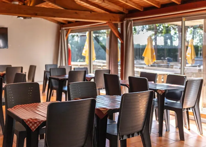 Campingplatz M.home Acces P006 2chbr/5pers La Boissiere-de-Montaigu