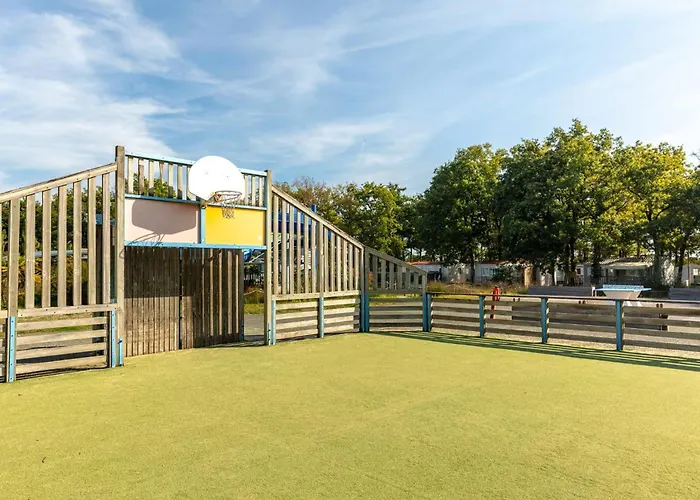 Campingplatz M.home Acces P006 2chbr/5pers 3*