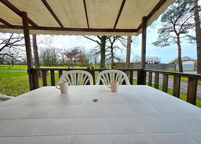 Campingplatz M.home Acces P006 2chbr/5pers La Boissiere-de-Montaigu